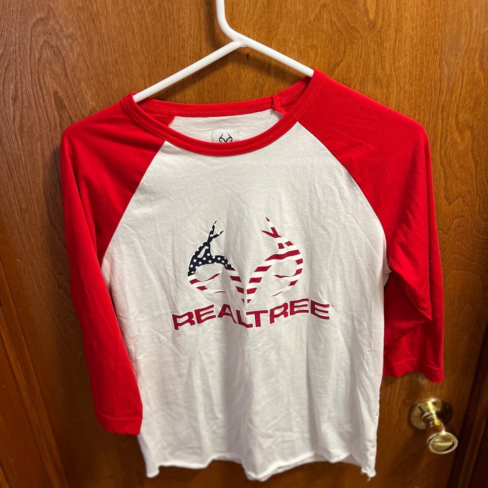 Realtree Youth XL 14-16 Red/White/Blue Graphic Print Long Sleeve Tee USA Outdoor
